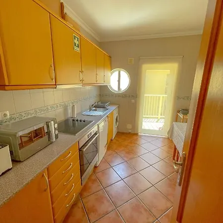 Stela's House - Alojamento Local * Gale (Albufeira)