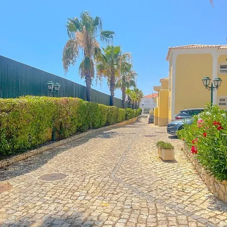Stela's House - Alojamento Local Apartment Gale (Albufeira)