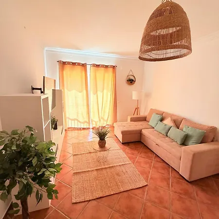 Stela's House - Local *